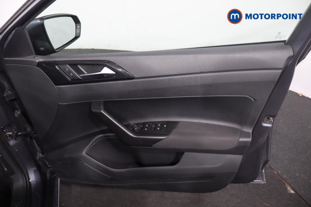 Volkswagen Polo Life Manual Petrol Hatchback - Stock Number (1602949) - 8th supplementary image