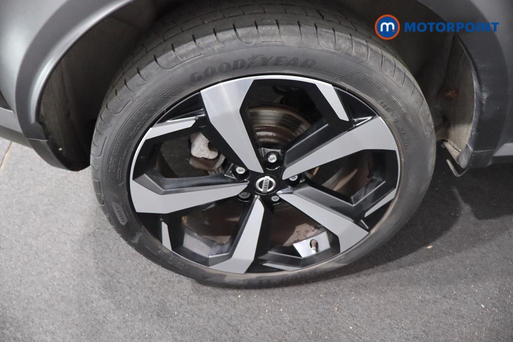 Nissan Juke Tekna Manual Petrol SUV - Stock Number (1603445) - 8th supplementary image