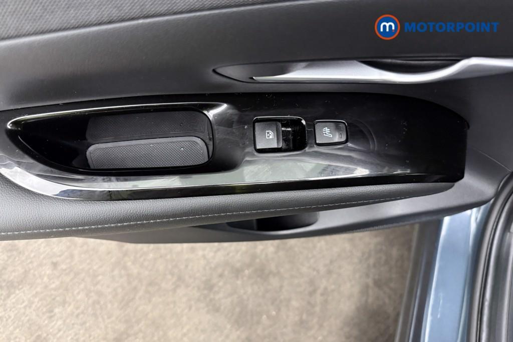 Hyundai Tucson Ultimate Manual Petrol SUV - Stock Number (1589000) - 8th supplementary image