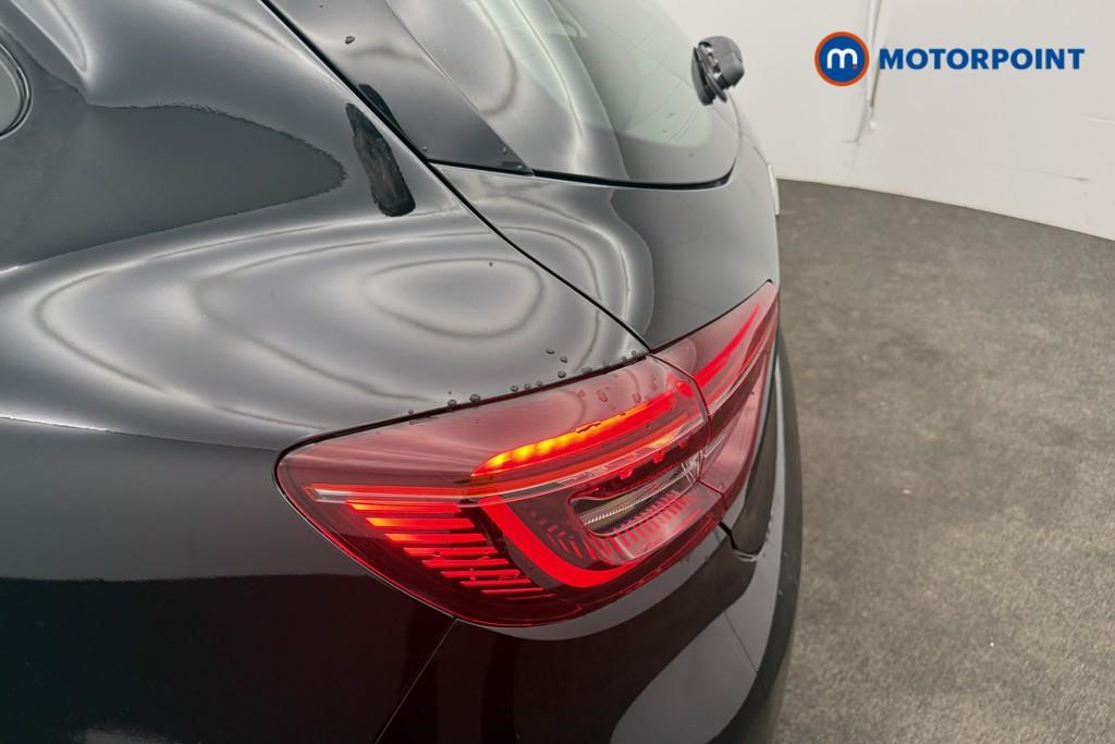 Renault Clio Iconic Edition Manual Petrol Hatchback - Stock Number (1603464) - 8th supplementary image