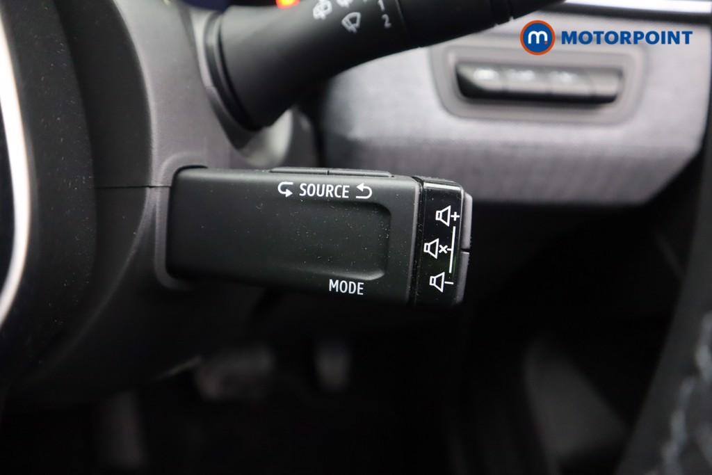 Renault Clio Techno Automatic Petrol-Electric Hybrid Hatchback - Stock Number (1605304) - 8th supplementary image