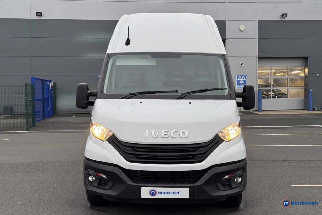 Iveco Daily Business Manual Diesel Extra High Roof - Stock Number (1597476) - Front bumper