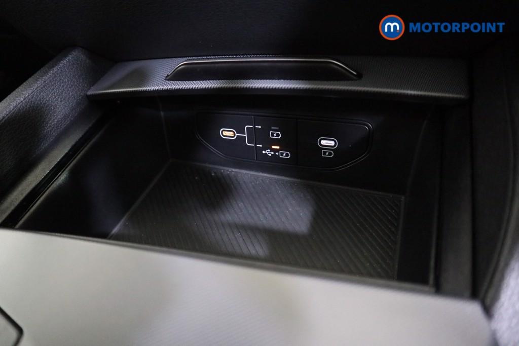 KIA Sportage Pure Automatic Petrol-Electric Hybrid SUV - Stock Number (1602017) - 8th supplementary image