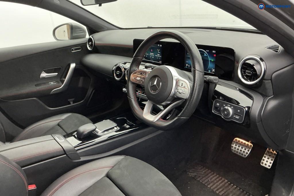 Mercedes-Benz A Class Amg Line Automatic Diesel Hatchback - Stock Number (1594350) - 8th supplementary image