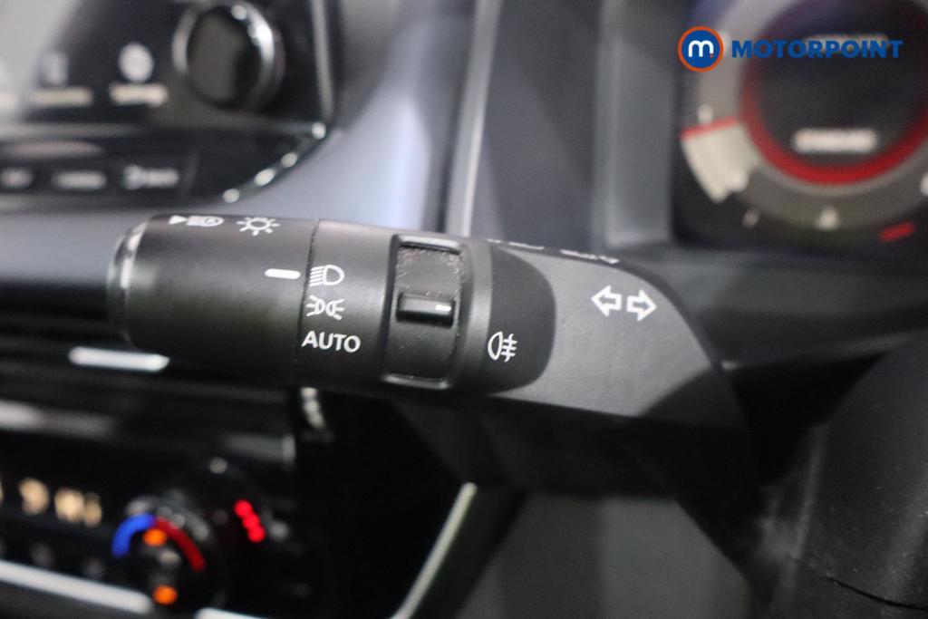 Nissan Qashqai Tekna Manual Petrol SUV - Stock Number (1582542) - 8th supplementary image