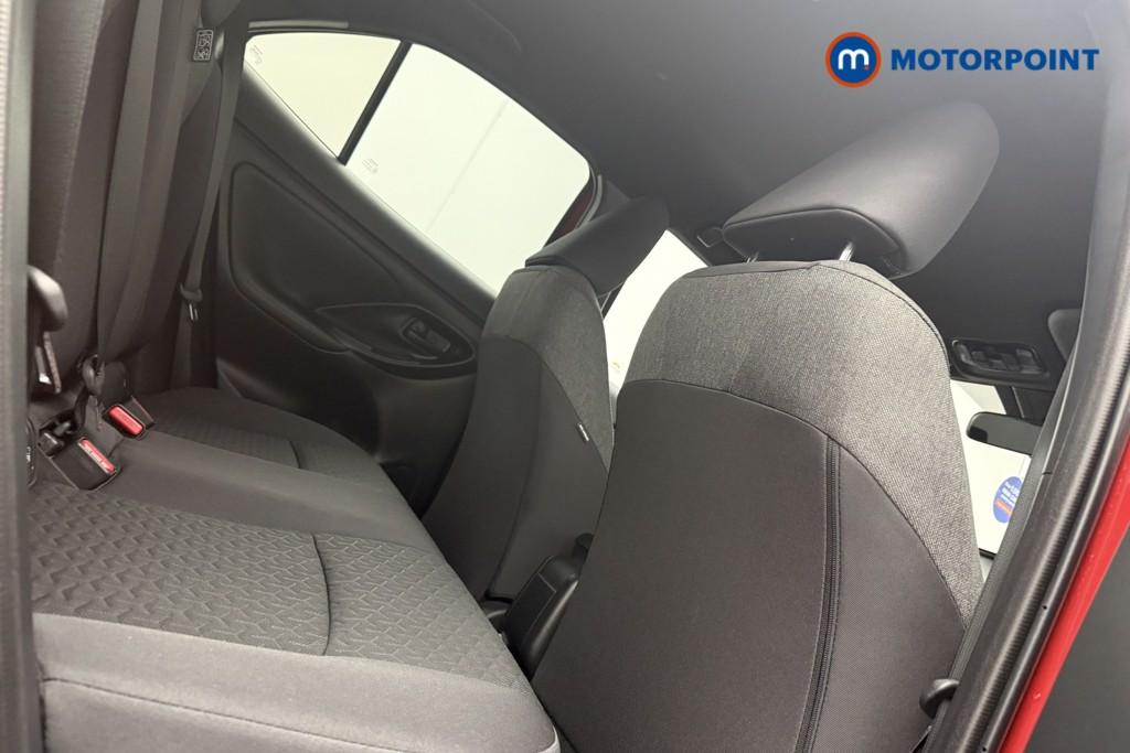 Toyota Yaris Cross Design Automatic Petrol-Electric Hybrid Estate - Stock Number (1598759) - 8th supplementary image