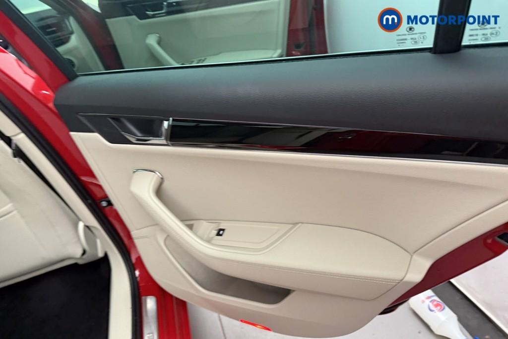 Skoda Superb Laurin -Plus Klement Automatic Petrol Estate - Stock Number (1604486) - 8th supplementary image