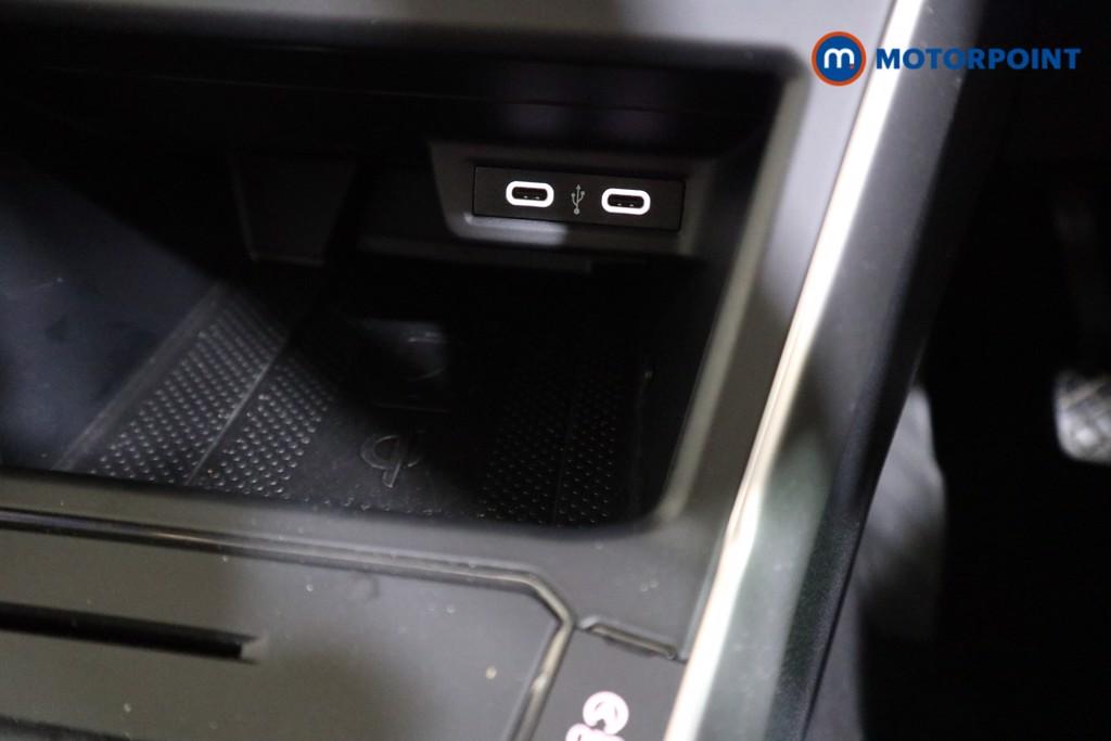 Volkswagen Taigo Life Manual Petrol SUV - Stock Number (1604500) - 8th supplementary image