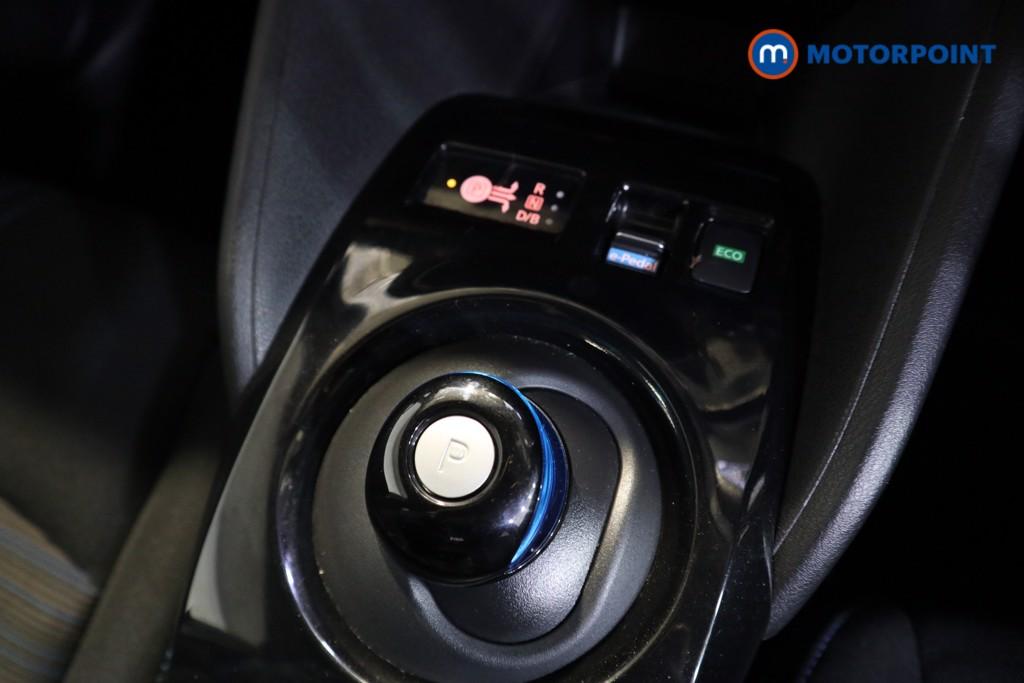 Nissan Leaf N-Connecta Automatic Electric Hatchback - Stock Number (1578423) - 8th supplementary image