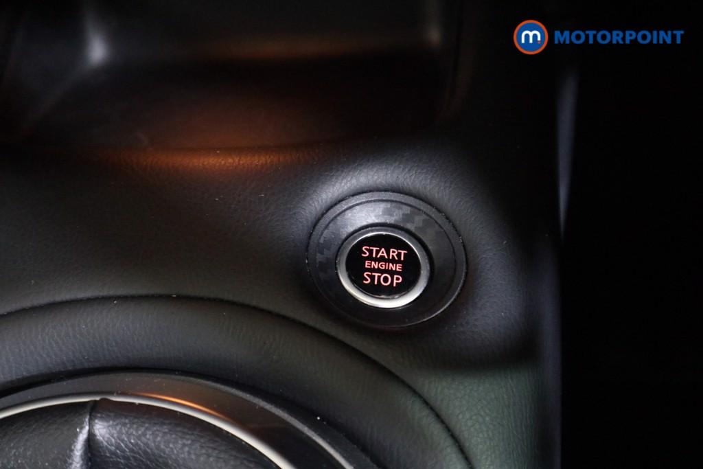 Nissan Juke N-Connecta Manual Petrol SUV - Stock Number (1603958) - 8th supplementary image