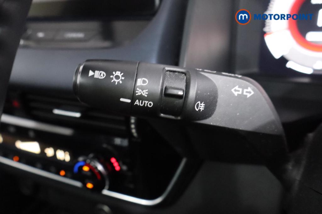 Nissan Qashqai Tekna Automatic Petrol SUV - Stock Number (1589570) - 8th supplementary image