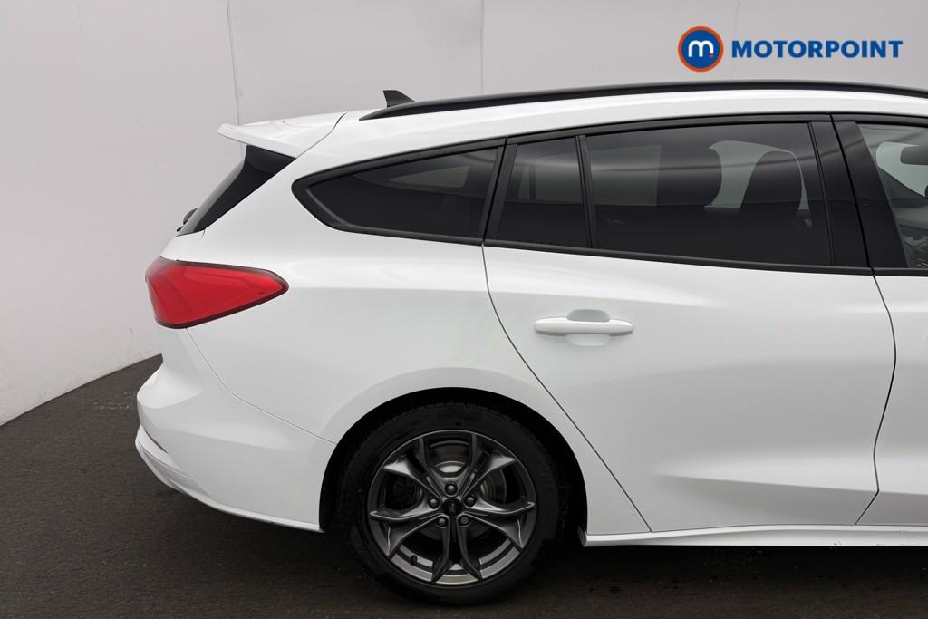 Ford Focus St-Line Manual Diesel Estate - Stock Number (1598716) - 8th supplementary image
