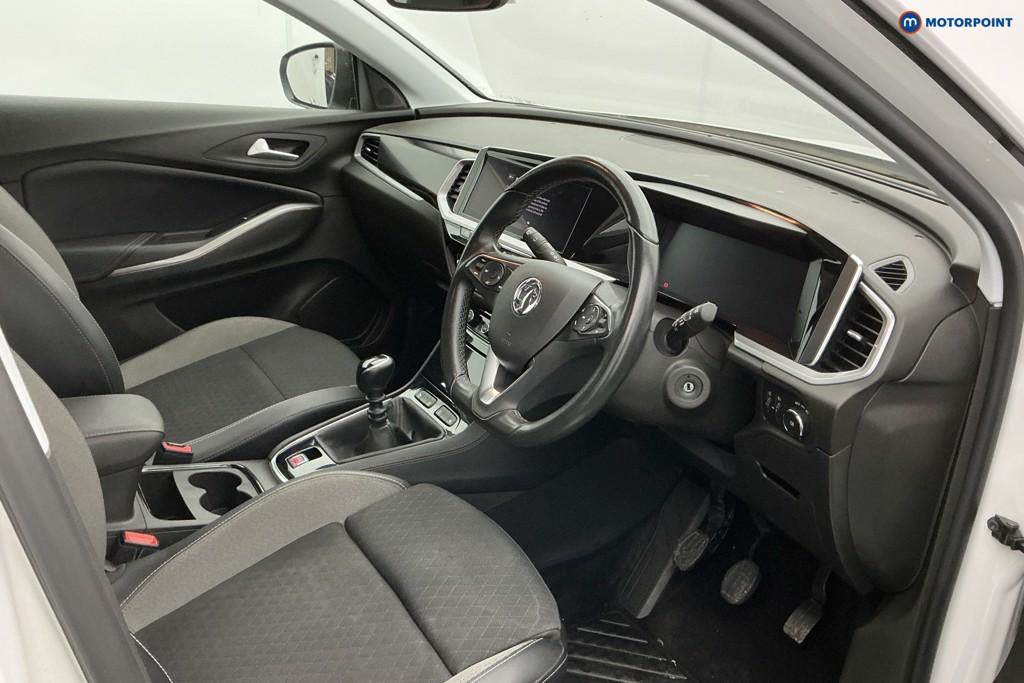 Vauxhall Grandland Gs Line Manual Petrol SUV - Stock Number (1598222) - 8th supplementary image