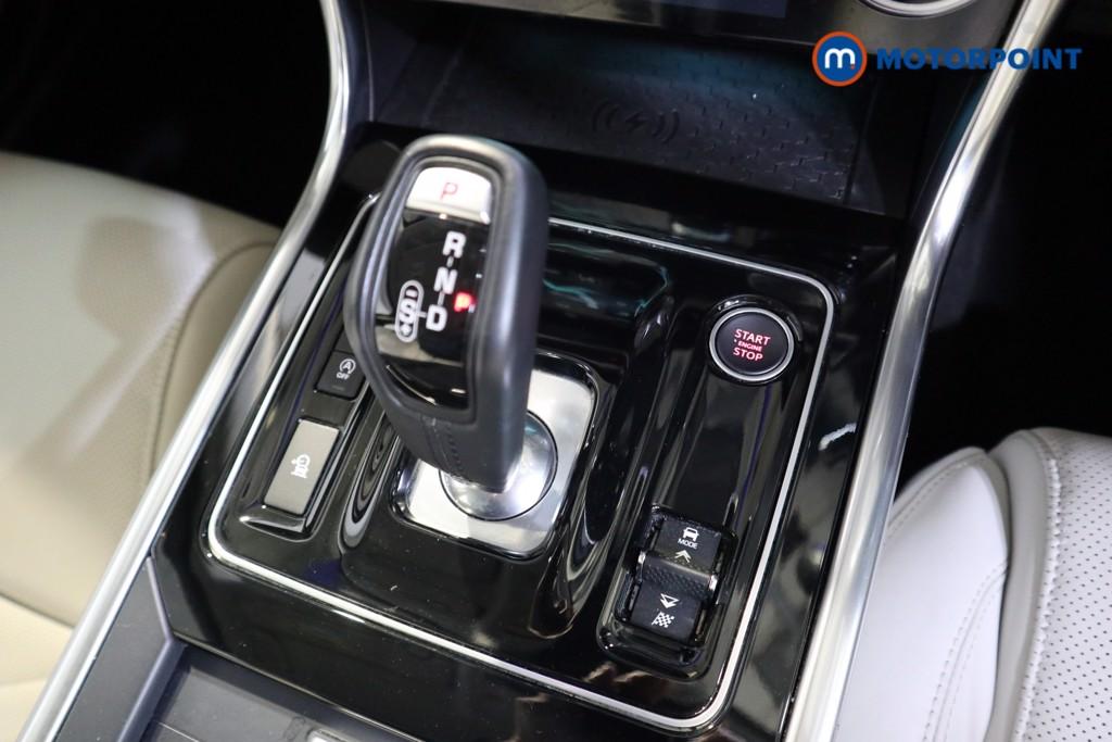 Jaguar XE HSE Automatic Diesel Saloon - Stock Number (1603619) - 8th supplementary image