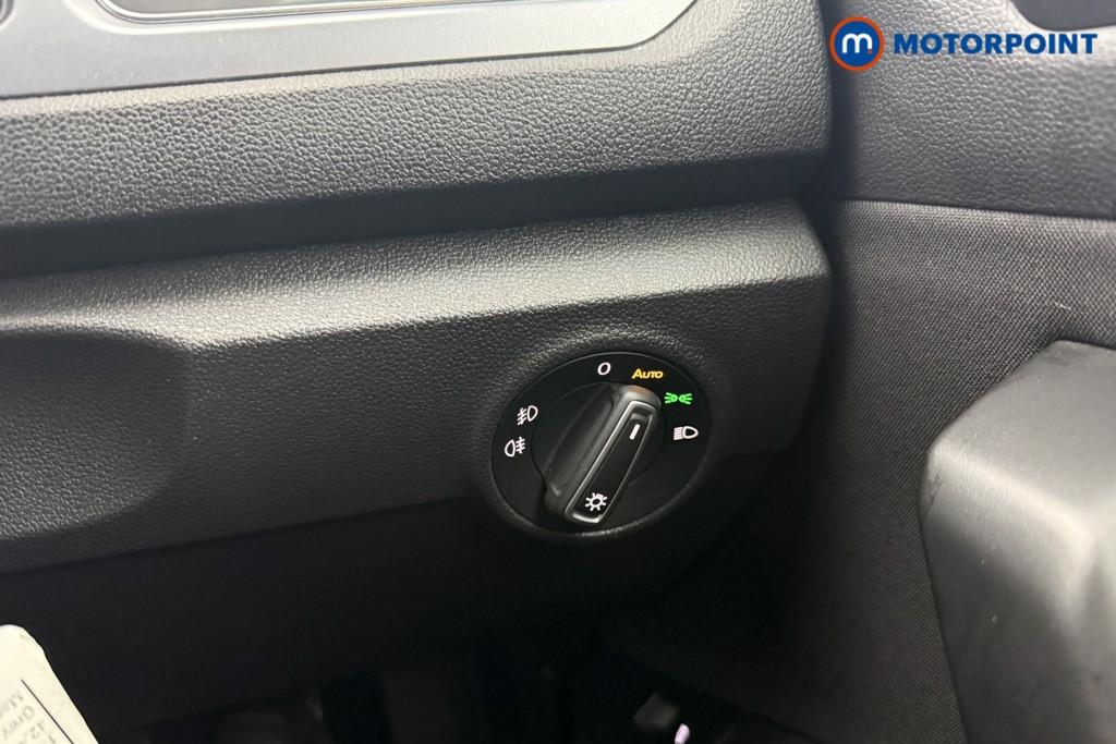 Volkswagen T-Roc Active Manual Petrol SUV - Stock Number (1604746) - 8th supplementary image