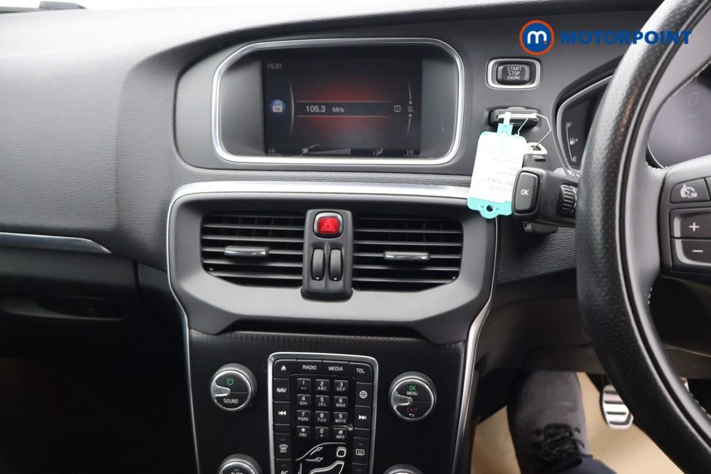 Volvo V40 R Design Nav Plus Manual Petrol Hatchback - Stock Number (1606064) - 8th supplementary image