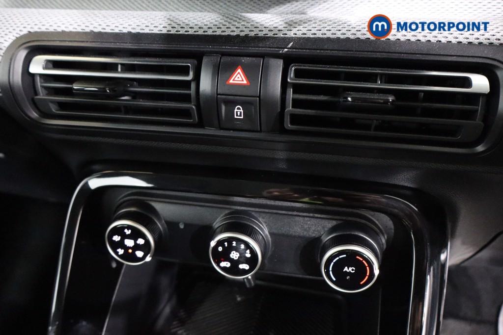 Citroen C3 Plus Automatic Electric Hatchback - Stock Number (1606541) - 8th supplementary image