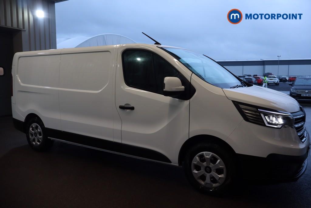 Renault Trafic Advance Automatic Electric Panel Van - Stock Number (1604257) - Front bumper