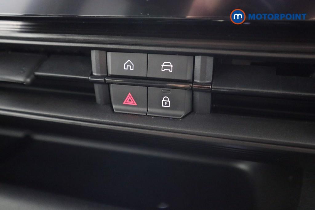 Jeep Avenger Altitude Manual Petrol SUV - Stock Number (1606700) - 8th supplementary image