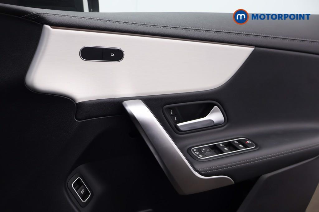 Mercedes-Benz CLA Amg Line Automatic Petrol Coupe - Stock Number (1563848) - 8th supplementary image