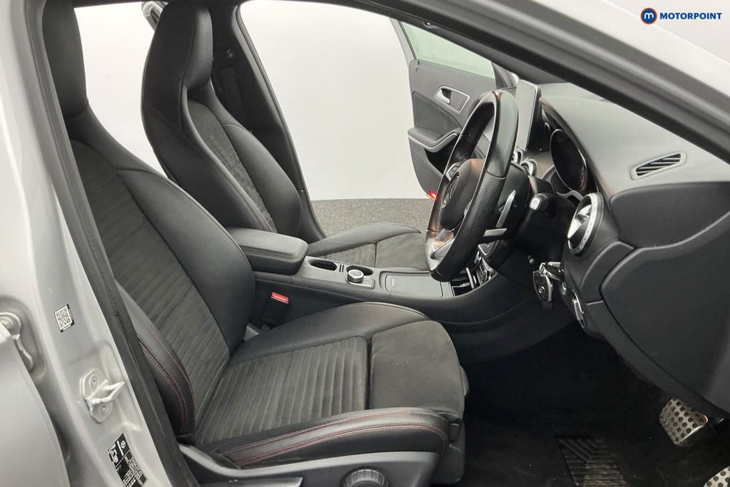 Mercedes-Benz GLA Amg Line Automatic Diesel SUV - Stock Number (1603033) - 8th supplementary image