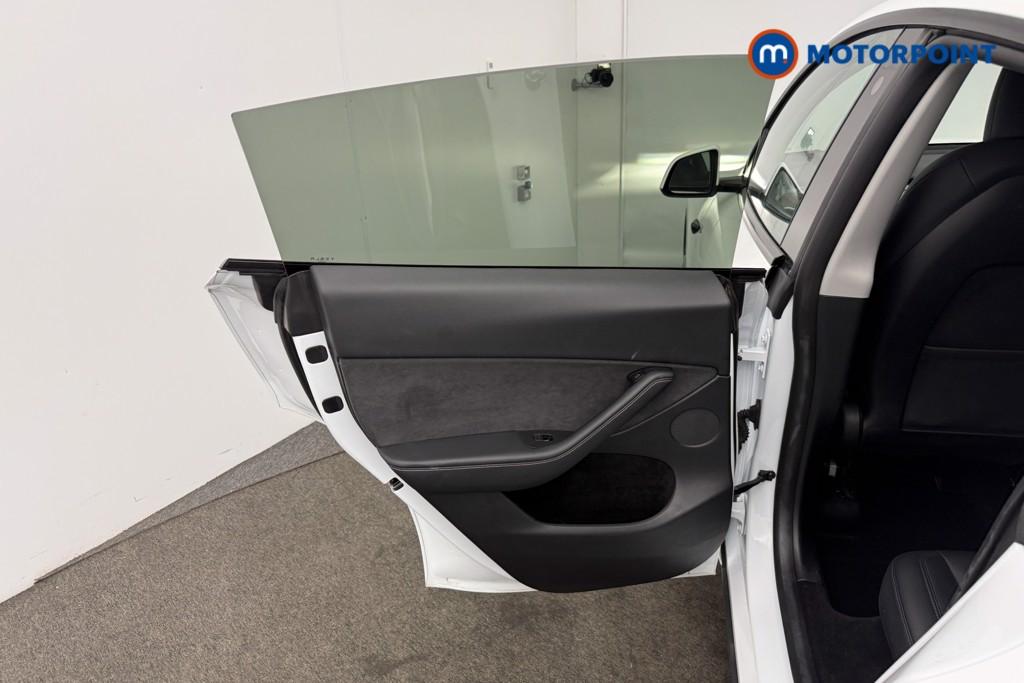 Tesla Model Y Rwd 5Dr Auto Automatic Electric SUV - Stock Number (1605525) - 8th supplementary image