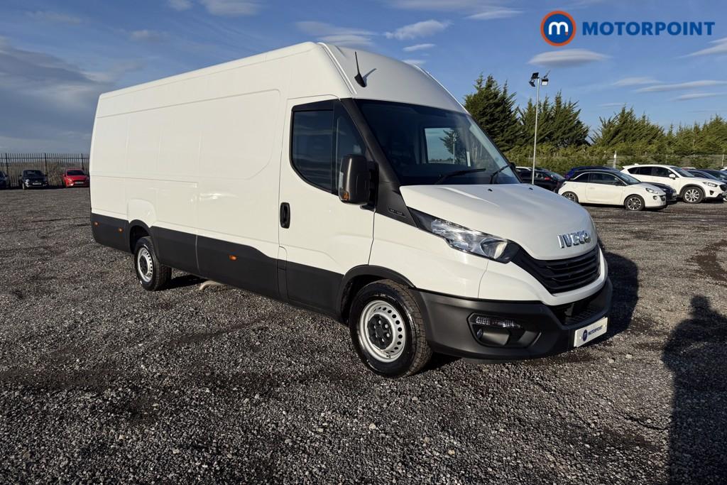 Iveco Daily Business Manual Diesel High Volume-High Roof Van - Stock Number (1597467) - Drivers side front corner