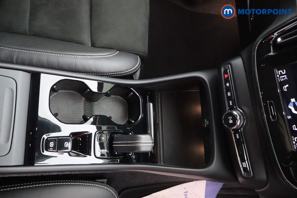 Volvo Xc40 R Design Pro Automatic Petrol SUV - Stock Number (1602033) - 8th supplementary image