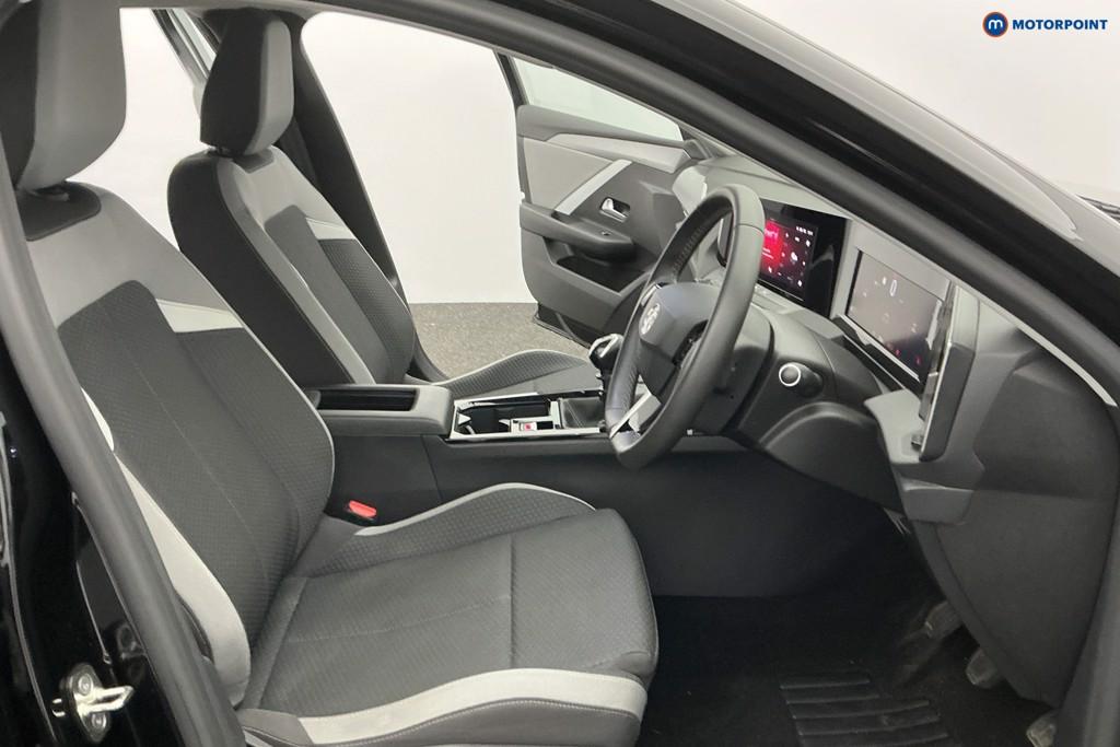 Vauxhall Astra Design Manual Petrol Hatchback - Stock Number (1591688) - 8th supplementary image