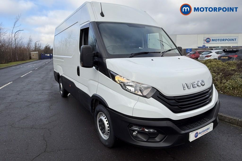 Iveco Daily Business Manual Diesel High Volume-High Roof Van - Stock Number (1597404) - Drivers side front corner
