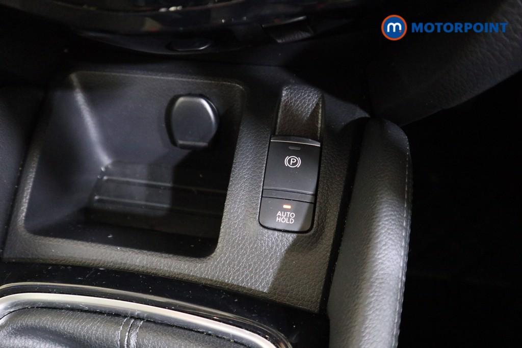 Nissan Qashqai Acenta Premium Manual Petrol SUV - Stock Number (1606110) - 8th supplementary image