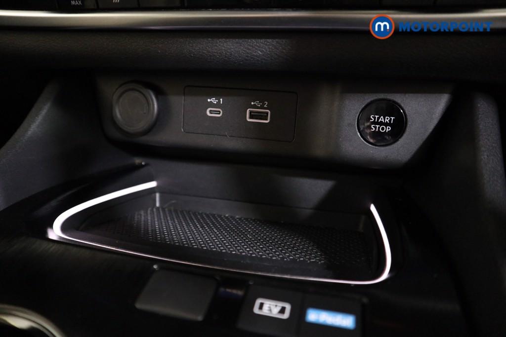 Nissan X-Trail N-Connecta Automatic Petrol-Electric Hybrid SUV - Stock Number (1607481) - 8th supplementary image