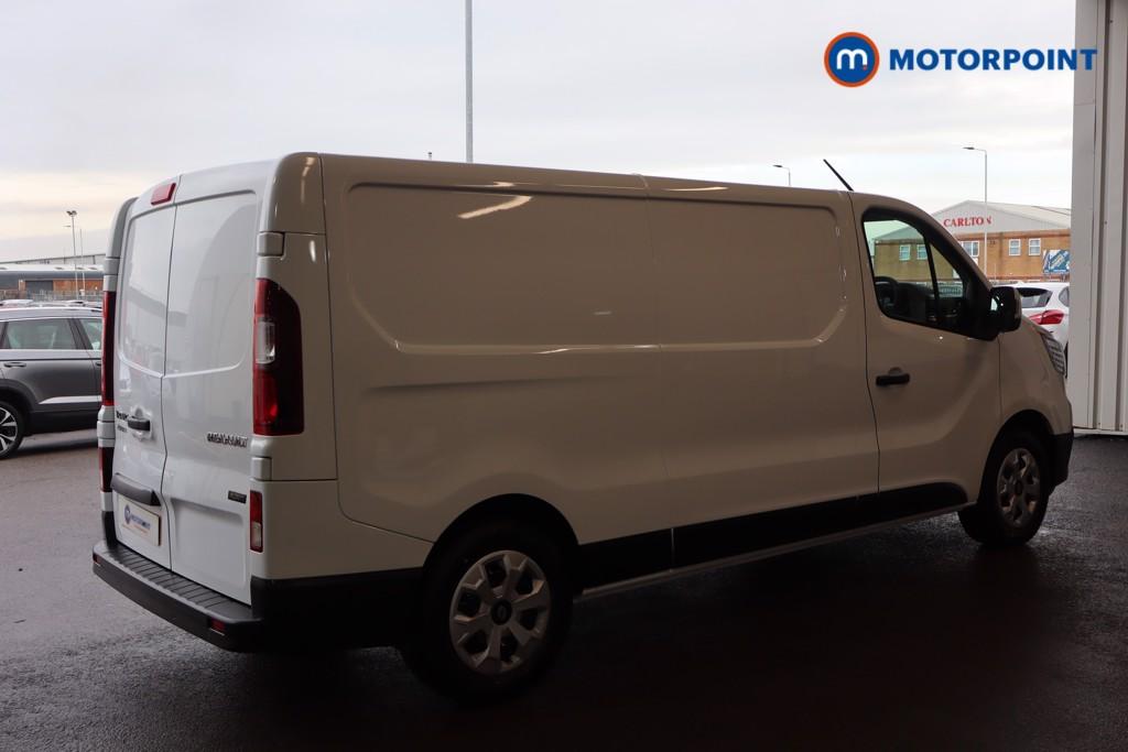 Renault Trafic Advance Automatic Electric Panel Van - Stock Number (1604318) - Drivers side front corner