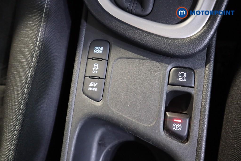 Toyota Yaris Icon Automatic Petrol-Electric Hybrid Hatchback - Stock Number (1605504) - 8th supplementary image