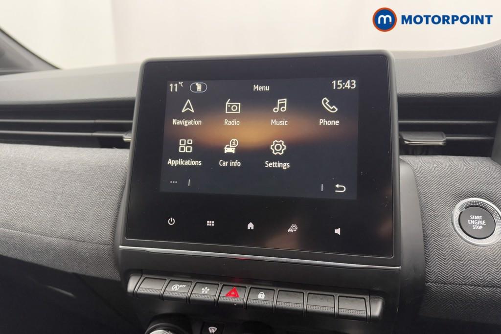 Renault Clio Techno Manual Petrol Hatchback - Stock Number (1598659) - 8th supplementary image