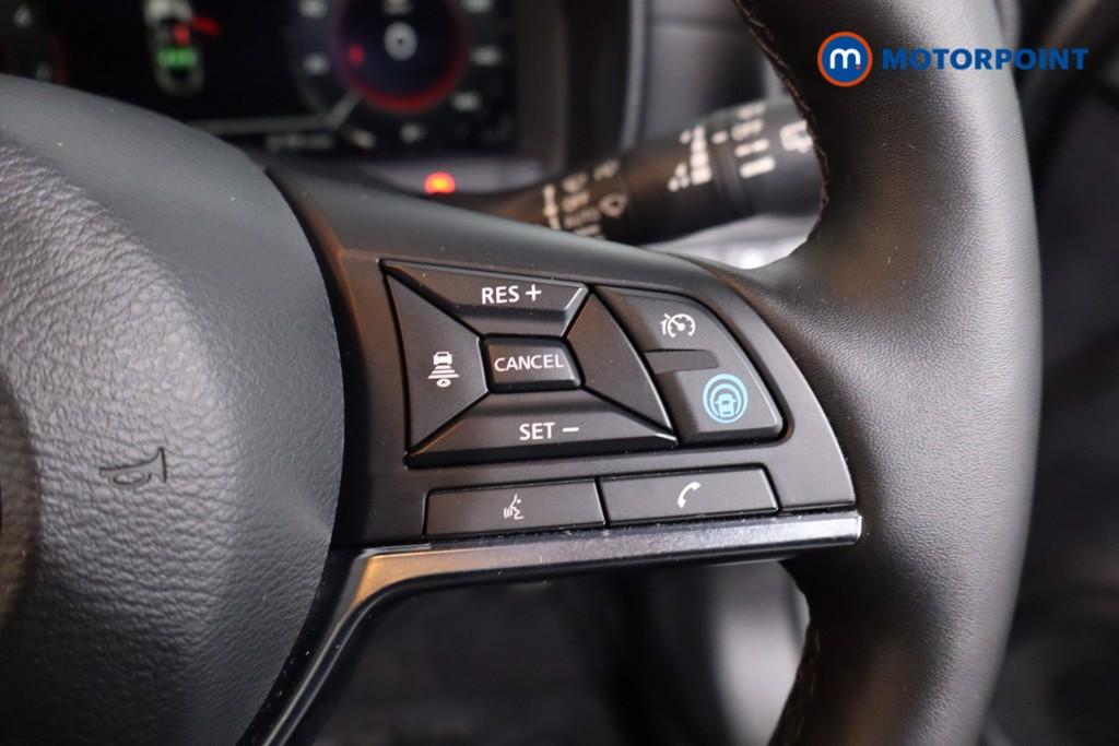 Nissan Juke Tekna Manual Petrol SUV - Stock Number (1607614) - 8th supplementary image