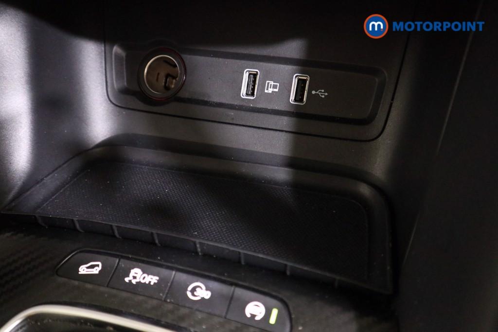 Mg Motor Uk ZS Exclusive Manual Petrol SUV - Stock Number (1608994) - 8th supplementary image