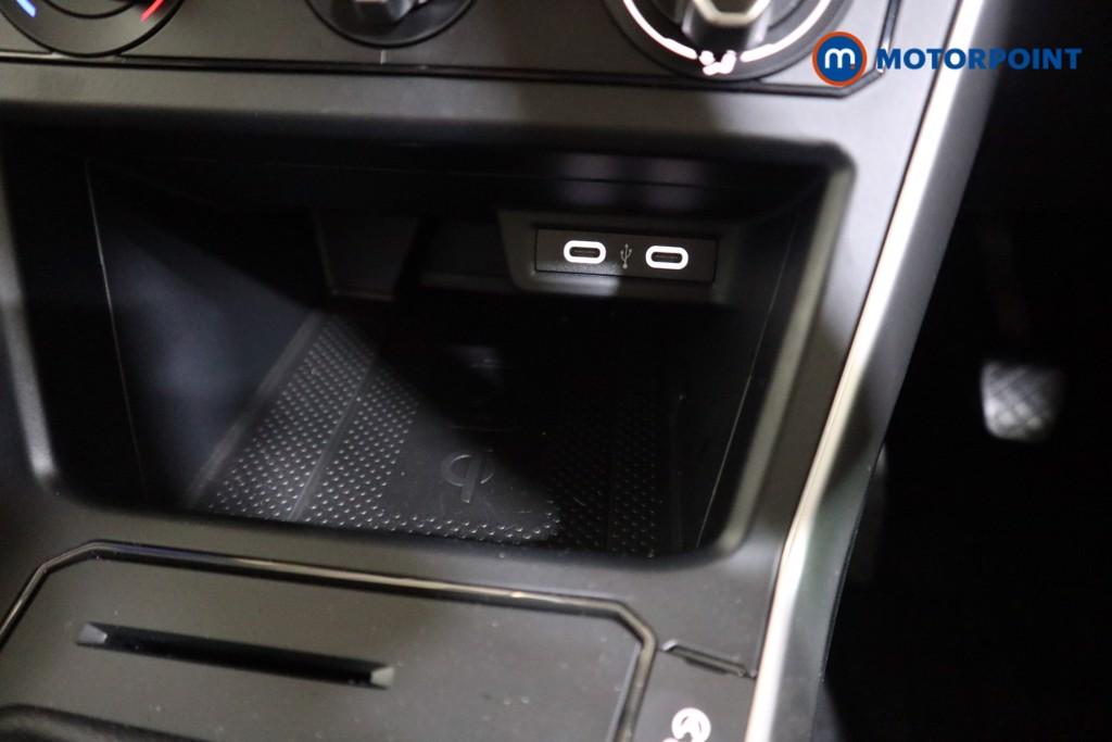 Volkswagen Polo Match Manual Petrol Hatchback - Stock Number (1609305) - 8th supplementary image