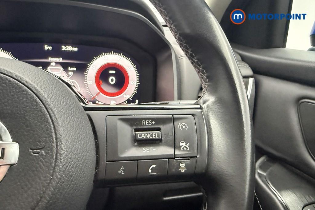 Nissan Qashqai N-Connecta Manual Petrol SUV - Stock Number (1606819) - 8th supplementary image