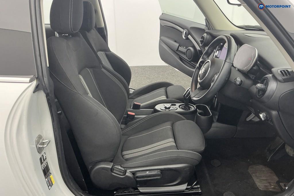 Mini Hatchback Cooper S Level 1 Automatic Electric Hatchback - Stock Number (1598763) - 8th supplementary image