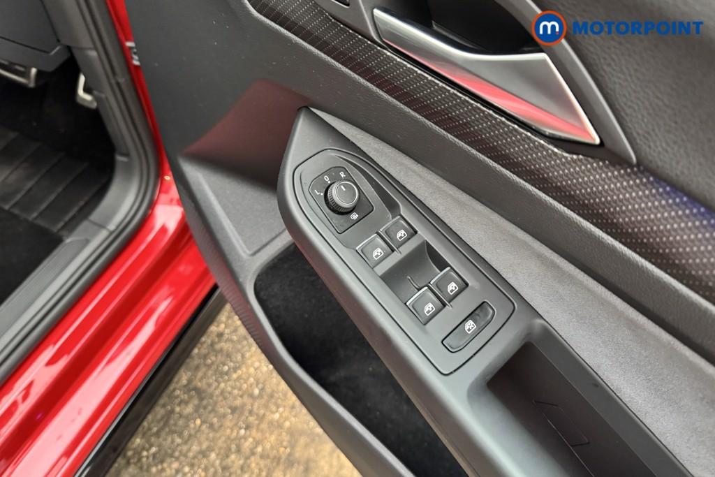 Volkswagen Golf R-Line Automatic Petrol Hatchback - Stock Number (1605093) - 8th supplementary image