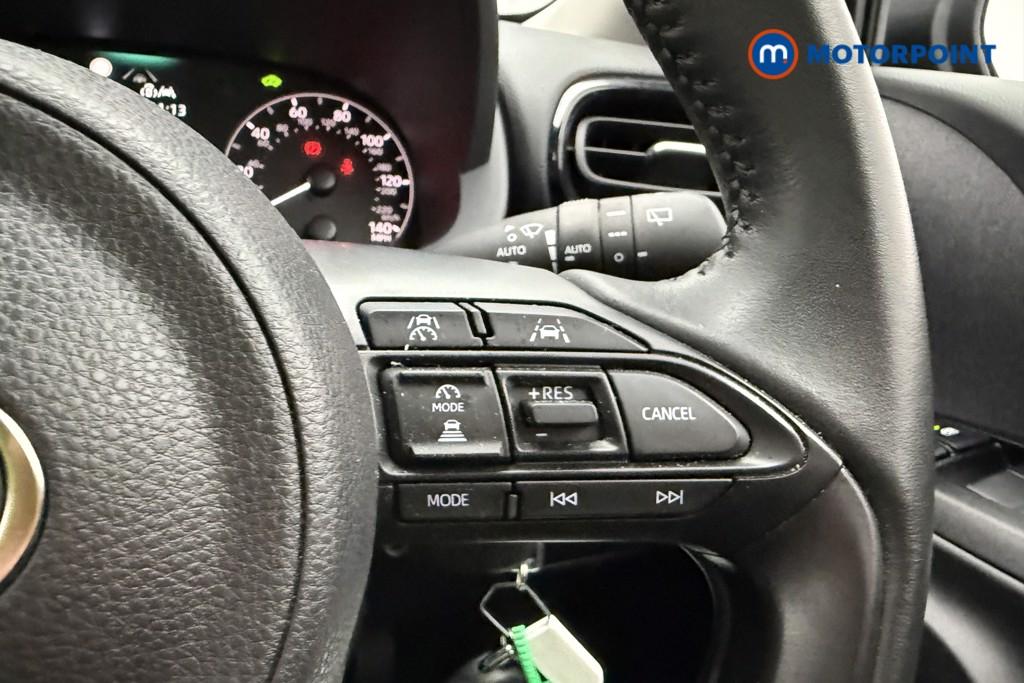 Toyota Yaris Icon Automatic Petrol-Electric Hybrid Hatchback - Stock Number (1609189) - 8th supplementary image