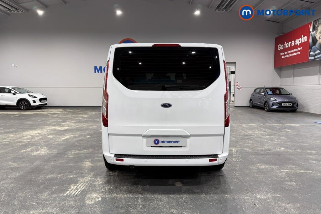 Ford Tourneo Custom Titanium Manual Diesel Standard Roof Minibus - Stock Number (1603412) - Rear bumper