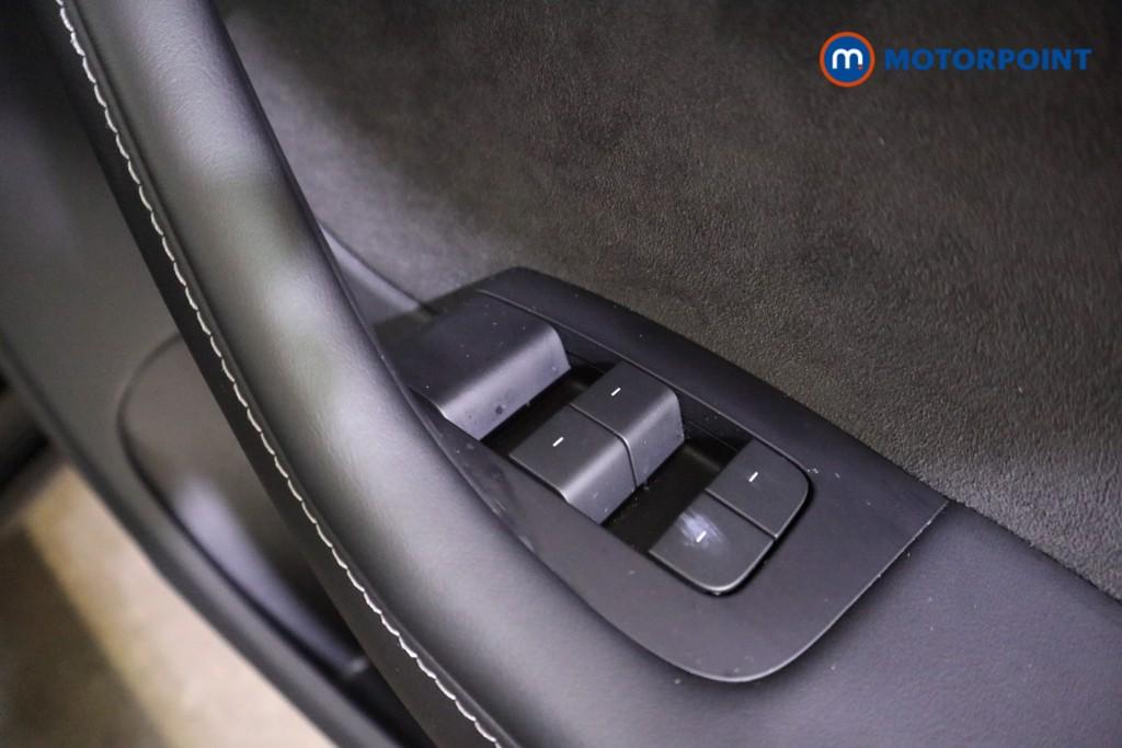 Tesla Model 3 Long Range Automatic Electric Saloon - Stock Number (1607177) - 8th supplementary image