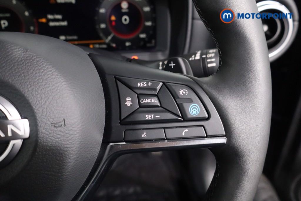 Nissan Juke Tekna Automatic Petrol SUV - Stock Number (1607605) - 8th supplementary image