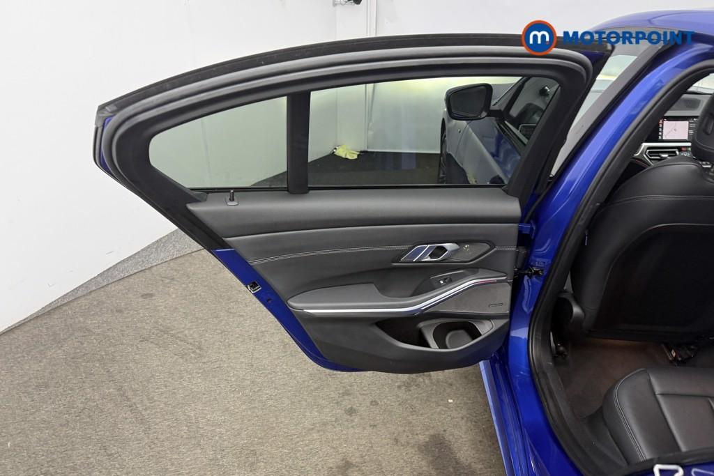 BMW 3 Series M Sport Automatic Petrol Saloon - Stock Number (1608391) - 8th supplementary image