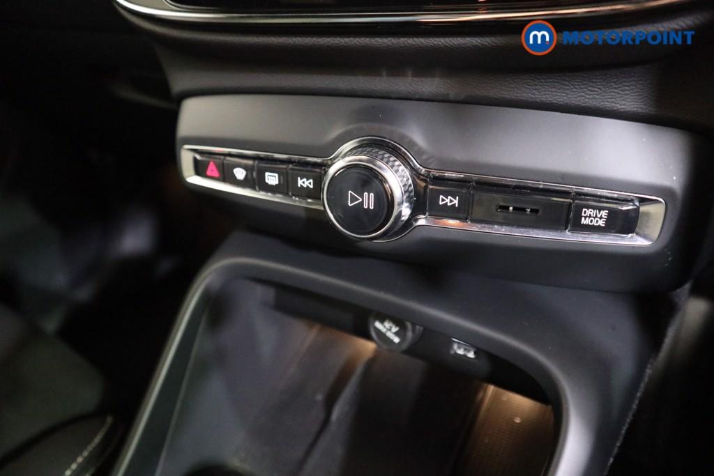 Volvo Xc40 Ultimate Automatic Petrol Plug-In Hybrid SUV - Stock Number (1609029) - 8th supplementary image