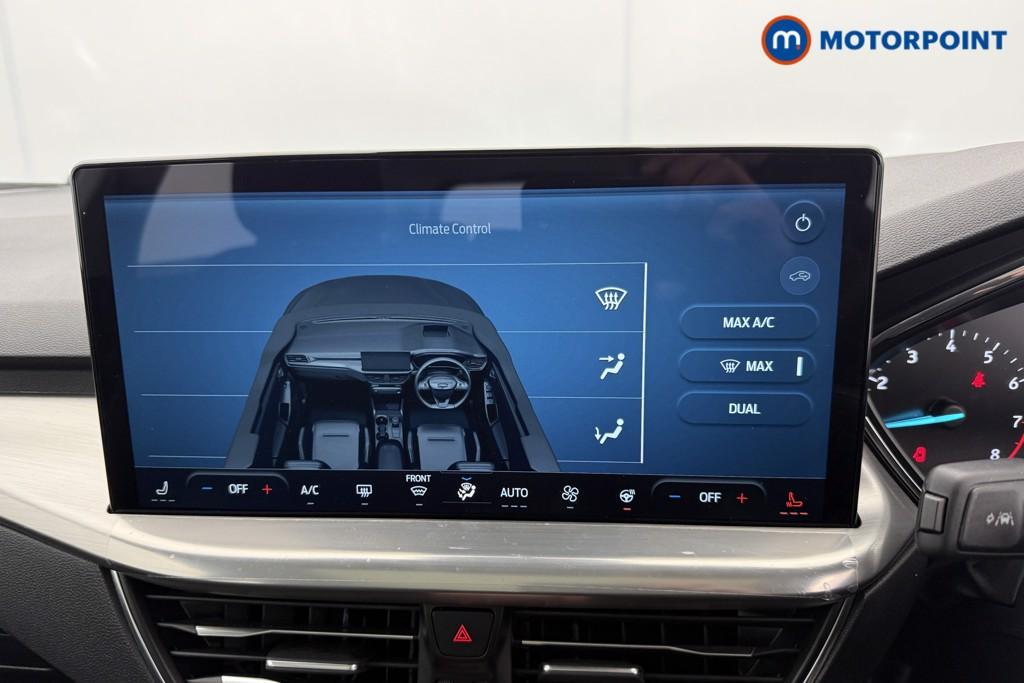 Ford Focus Titanium Automatic Petrol Estate - Stock Number (1611970) - 8th supplementary image