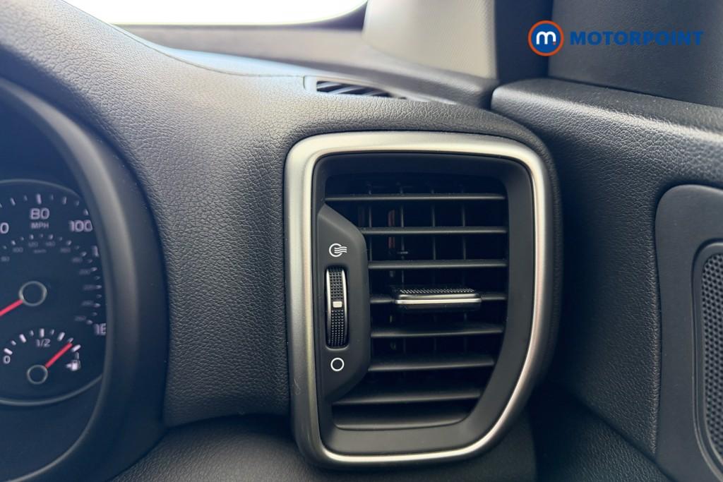 KIA Sportage 2 Manual Petrol SUV - Stock Number (1607721) - 8th supplementary image