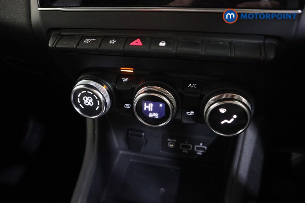 Renault Captur Rive Gauche Manual Petrol SUV - Stock Number (1608626) - 8th supplementary image